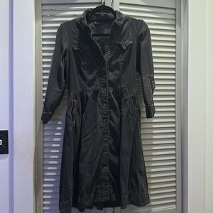 Women’s ANTHROPOLOGIE corduroy button down dress with 3/4 sleeves size 4.